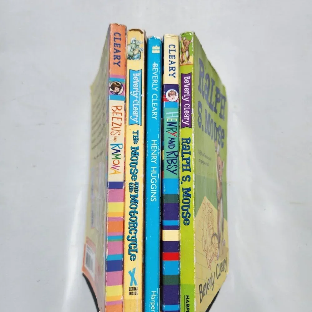 Children's Book Bundle Lot Set 5 Chapter Books Beverly Cleary  Beezus and Ramona
